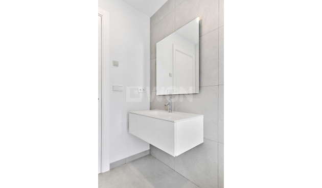 Odsprzedaż - Villa - Orihuela - Las Colinas Golf