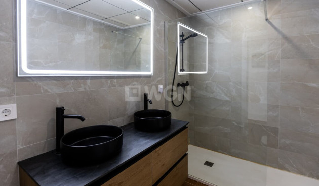 Reventa - Adosado - Torrevieja