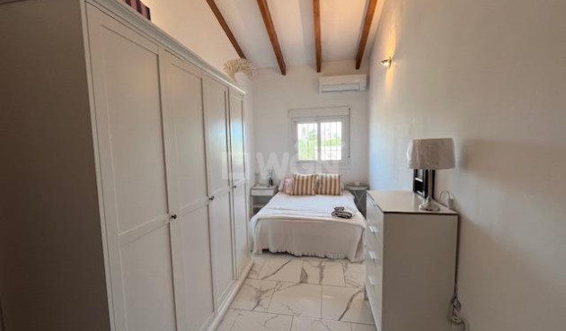 Resale - Villa - Dolores - Comunidad Valenciana