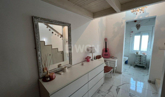 Resale - Villa - Dolores - Comunidad Valenciana