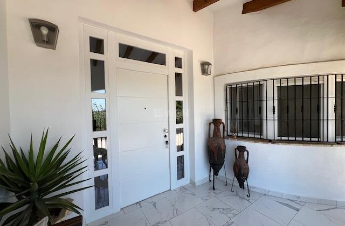 Resale - Villa - Dolores - Comunidad Valenciana