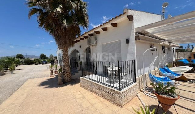 Resale - Villa - Dolores - Comunidad Valenciana