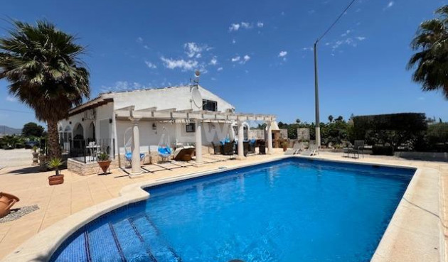 Resale - Villa - Dolores - Comunidad Valenciana