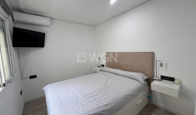 Odsprzedaż - Mieszkanie w bloku - Dolores - Comunidad Valenciana