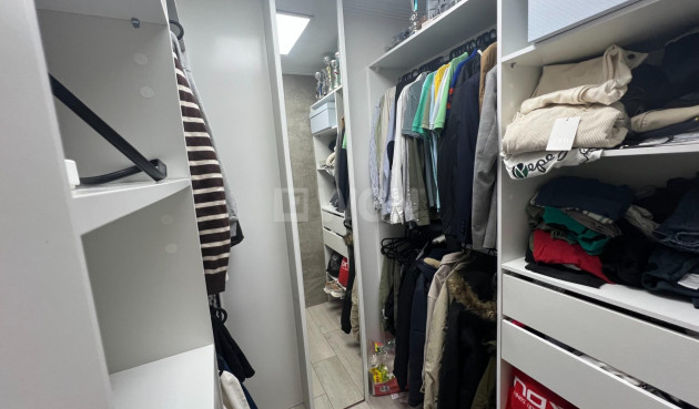 Odsprzedaż - Mieszkanie w bloku - Dolores - Comunidad Valenciana