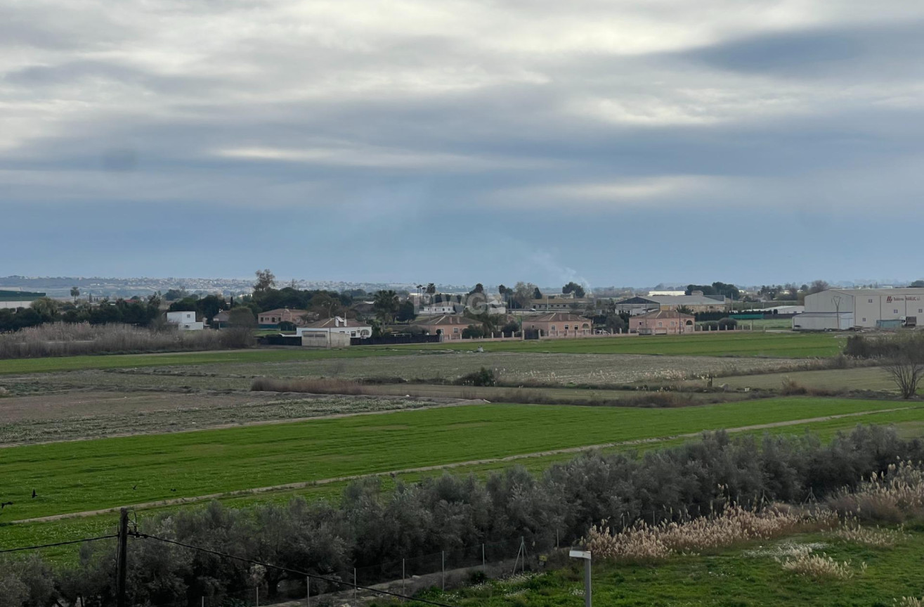 Odsprzedaż - Mieszkanie w bloku - Dolores - Comunidad Valenciana