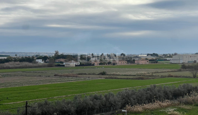 Odsprzedaż - Mieszkanie w bloku - Dolores - Comunidad Valenciana