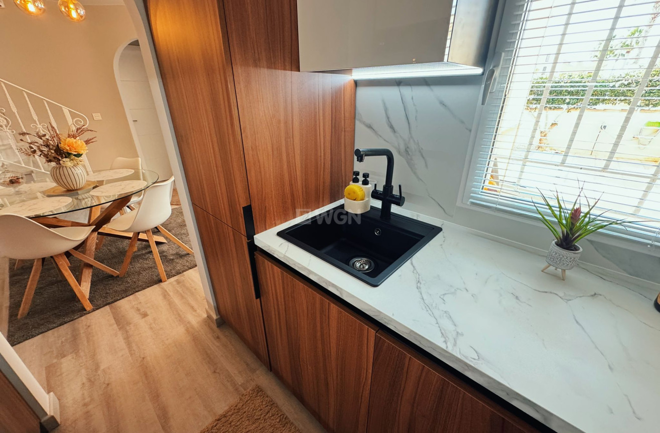 Odsprzedaż - Kamienica - Ciudad Quesada - Costa Blanca