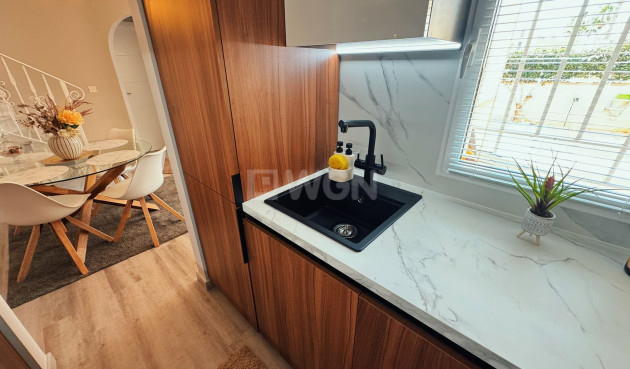 Odsprzedaż - Kamienica - Ciudad Quesada - Costa Blanca