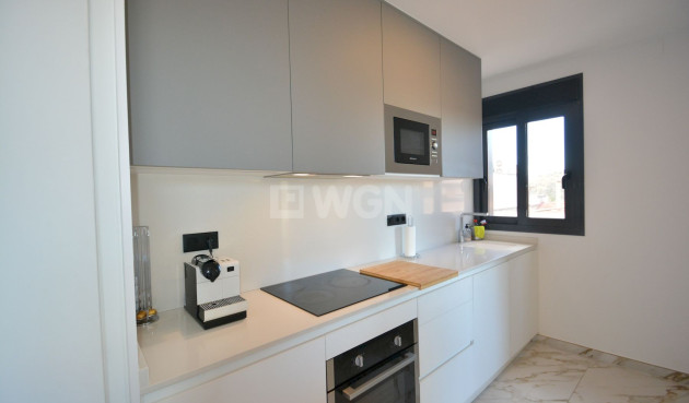 Odsprzedaż - Mieszkanie w bloku - Guardamar del Segura - Costa Blanca