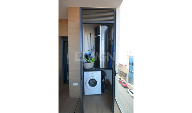 Odsprzedaż - Mieszkanie w bloku - Guardamar del Segura - Costa Blanca