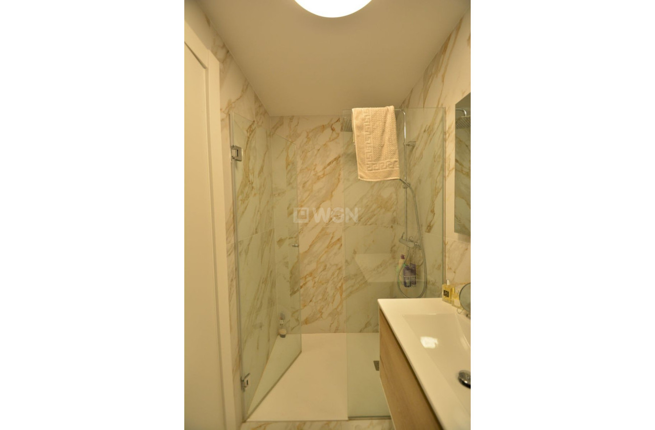 Odsprzedaż - Mieszkanie w bloku - Guardamar del Segura - Costa Blanca