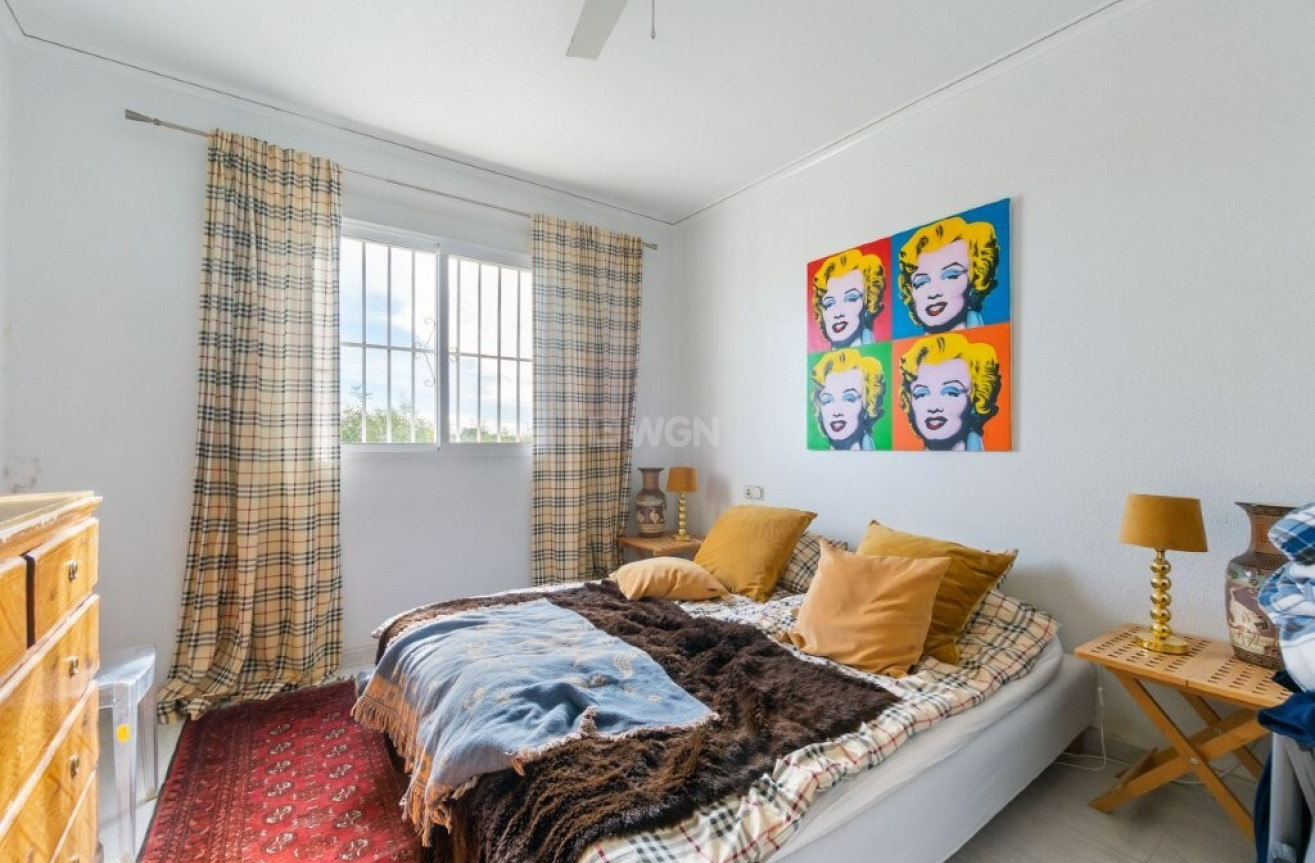 Odsprzedaż - Villa - Algorfa - Montemar