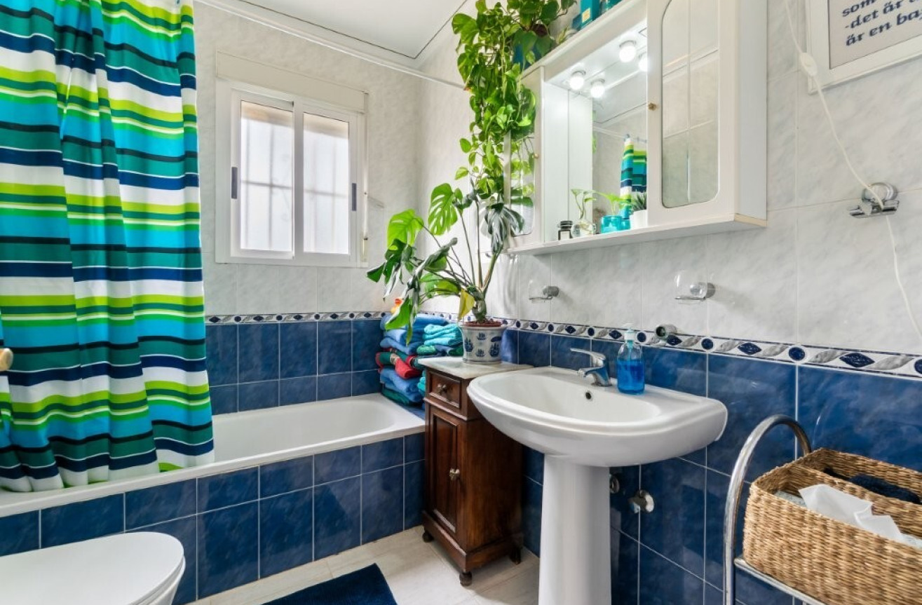 Odsprzedaż - Villa - Algorfa - Montemar