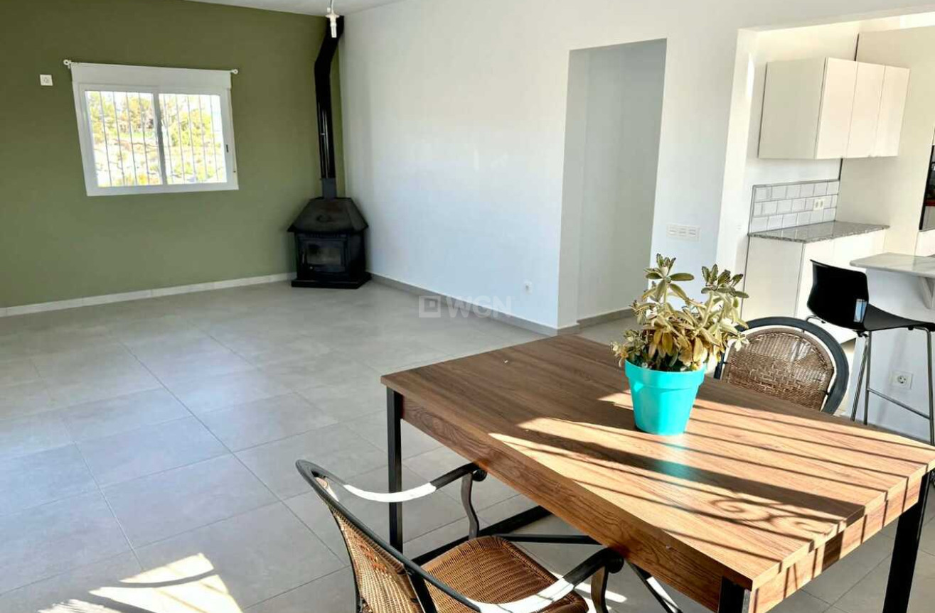 Reventa - Villa - Fortuna - Inland