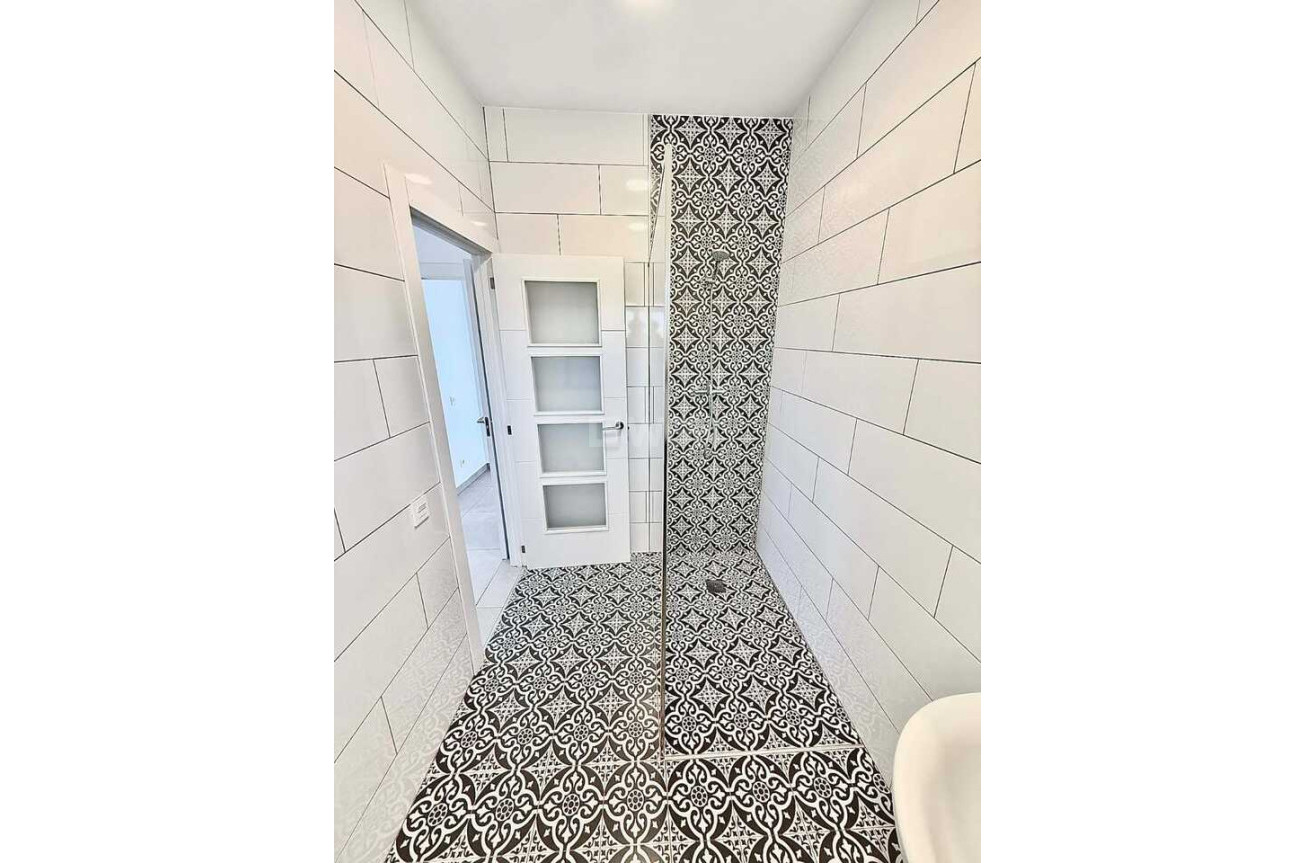 Reventa - Villa - Fortuna - Inland