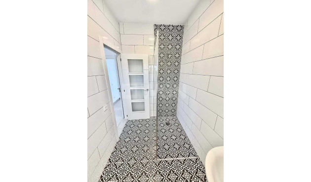 Reventa - Villa - Fortuna - Inland