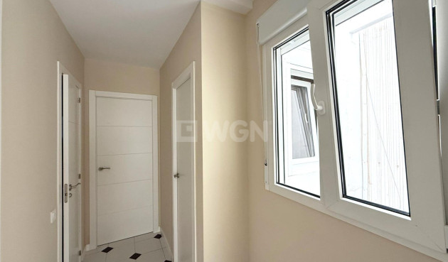 Wiederverkauf - Wohnung - Torrevieja - Centro