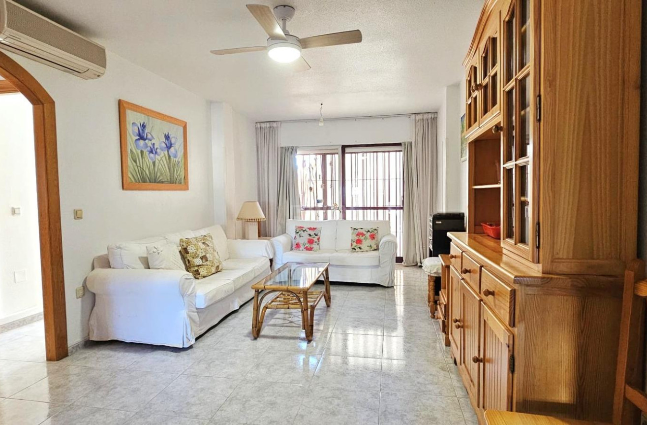 Odsprzedaż - Mieszkanie w bloku - Santiago de la ribera - Playa de santiago de la ribera