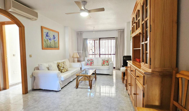 Odsprzedaż - Mieszkanie w bloku - Santiago de la ribera - Playa de santiago de la ribera