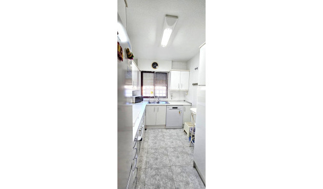 Odsprzedaż - Mieszkanie w bloku - Santiago de la ribera - Playa de santiago de la ribera