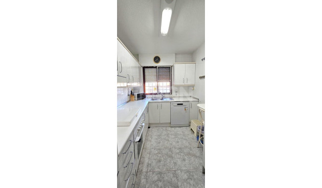 Odsprzedaż - Mieszkanie w bloku - Santiago de la ribera - Playa de santiago de la ribera