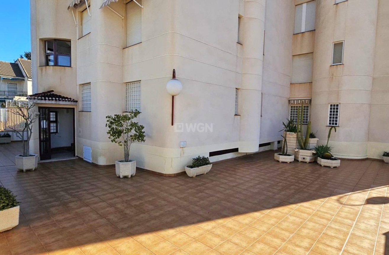 Odsprzedaż - Mieszkanie w bloku - Santiago de la ribera - Playa de santiago de la ribera