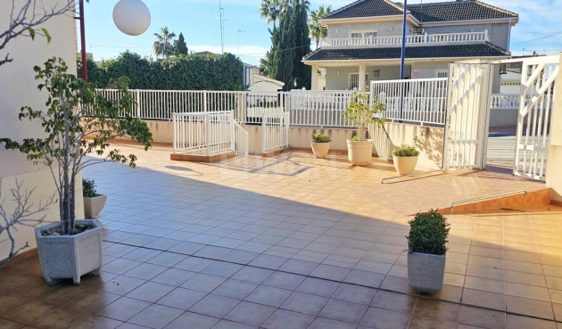 Odsprzedaż - Mieszkanie w bloku - Santiago de la ribera - Playa de santiago de la ribera