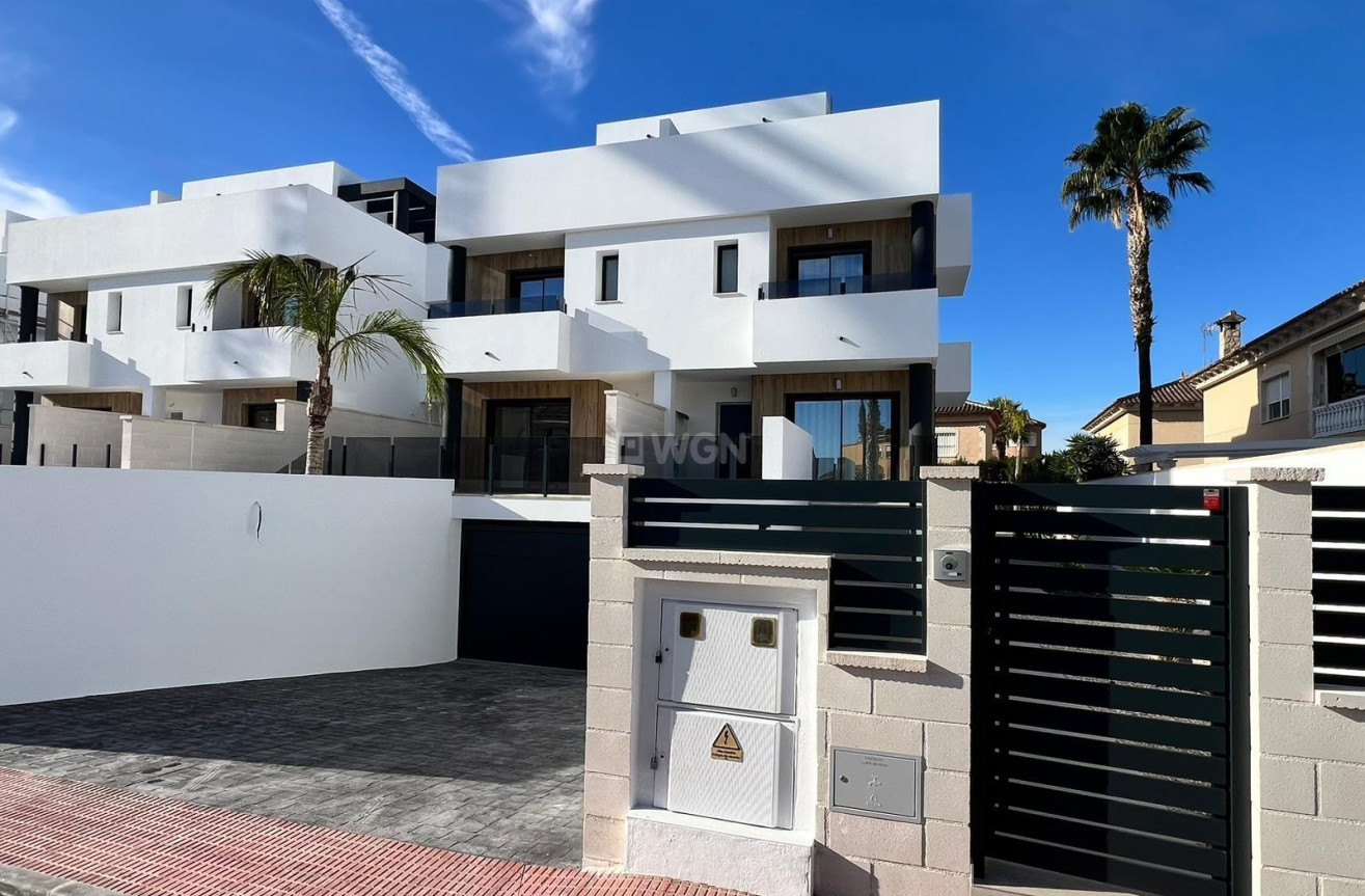 Nowy budynek - Villa - Benferri - Benfis Park