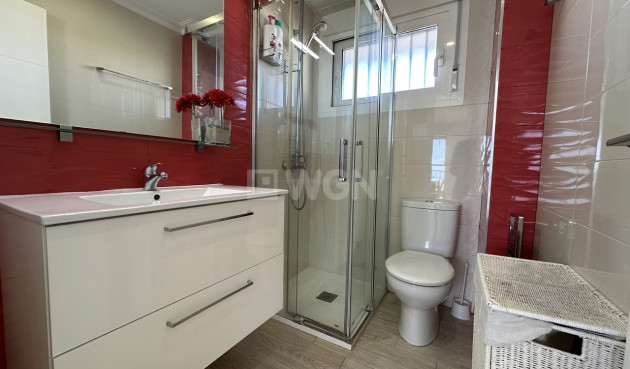 Resale - Apartment / flat - Mil Palmeras - Costa Blanca