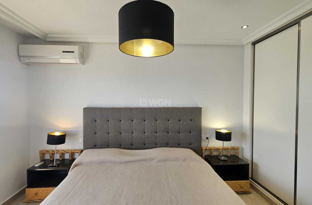 Resale - Apartment / flat - Mil Palmeras - Costa Blanca