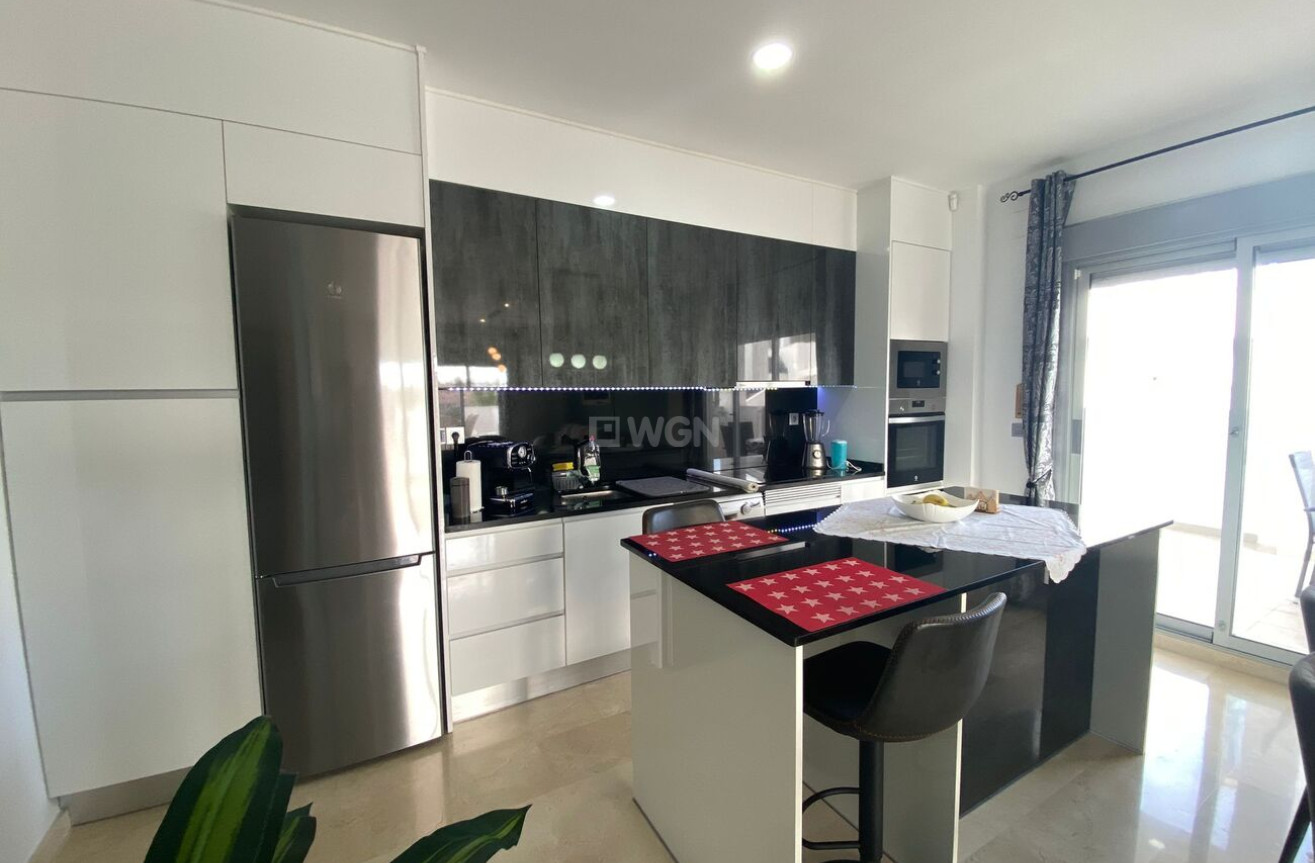 Reventa - Apartamento / piso - Dehesa de Campoamor - Las Filipinas