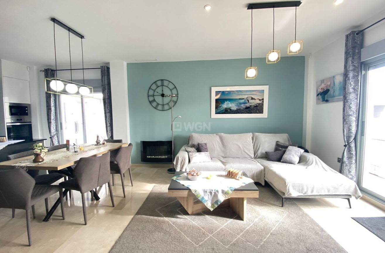 Reventa - Apartamento / piso - Dehesa de Campoamor - Las Filipinas