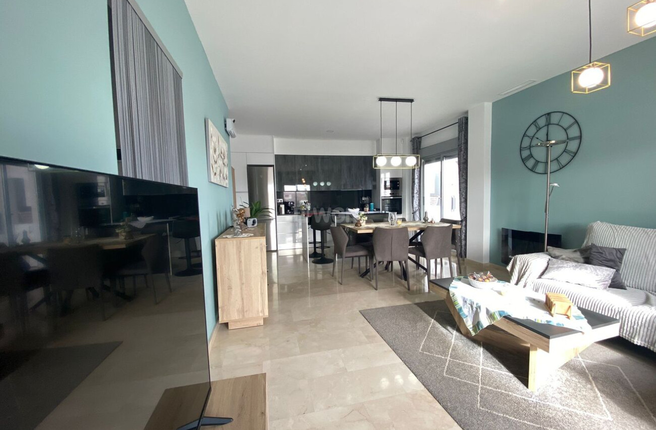 Reventa - Apartamento / piso - Dehesa de Campoamor - Las Filipinas