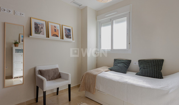 Odsprzedaż - Mieszkanie w bloku - Orihuela Costa - Costa Blanca