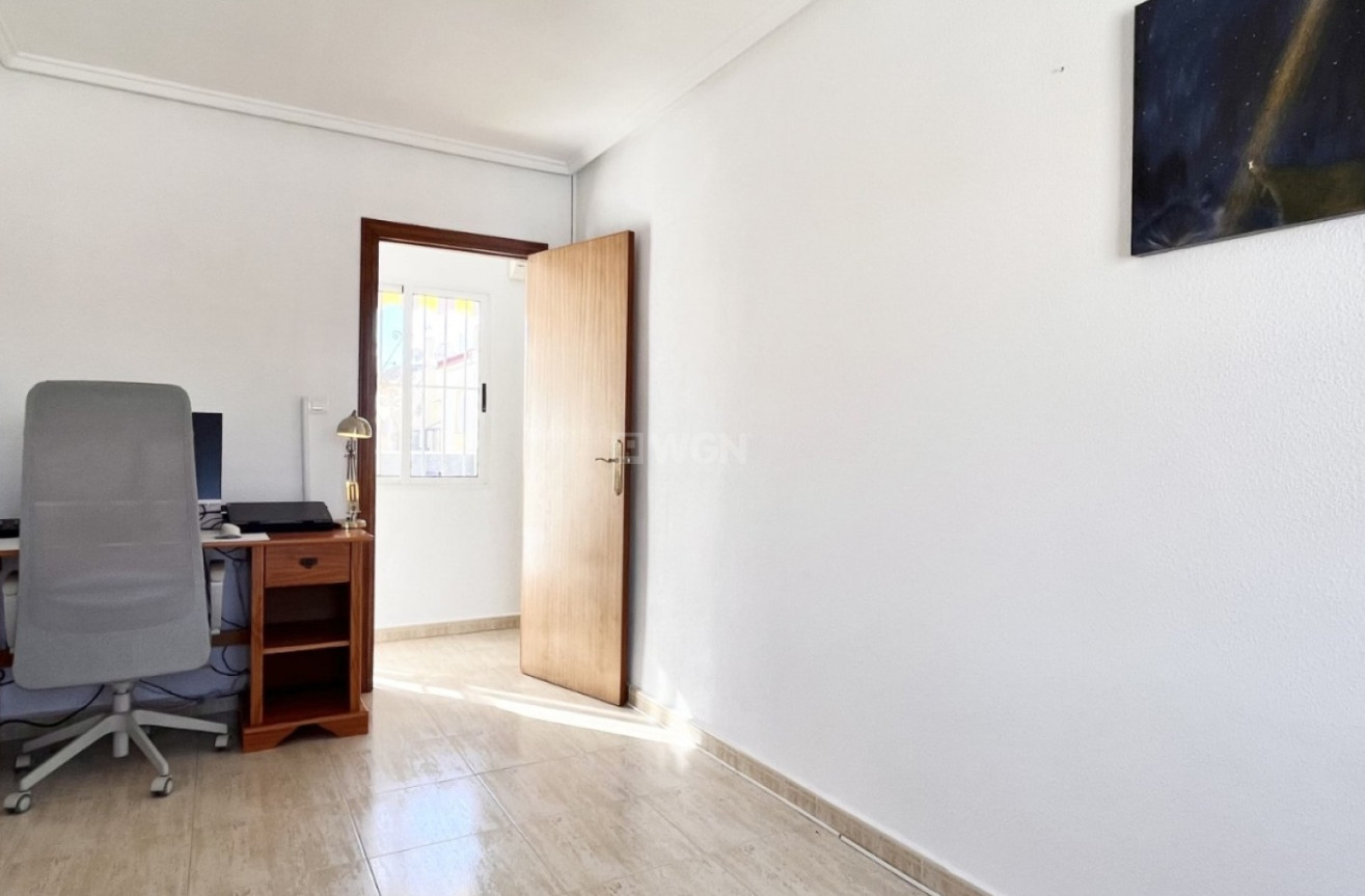 Resale - Townhouse - Torrevieja - Costa Blanca