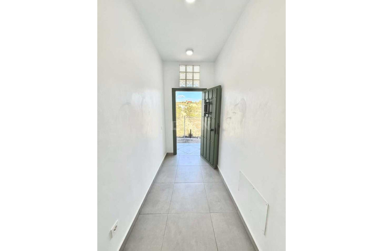 Reventa - Villa - Fortuna - Inland