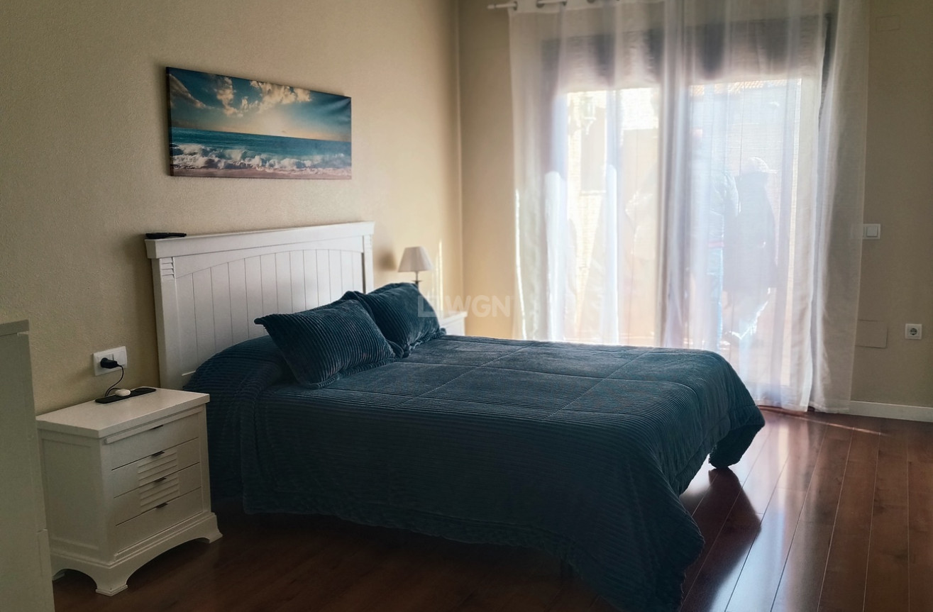 Odsprzedaż - Kamienica - Roldan - Inland