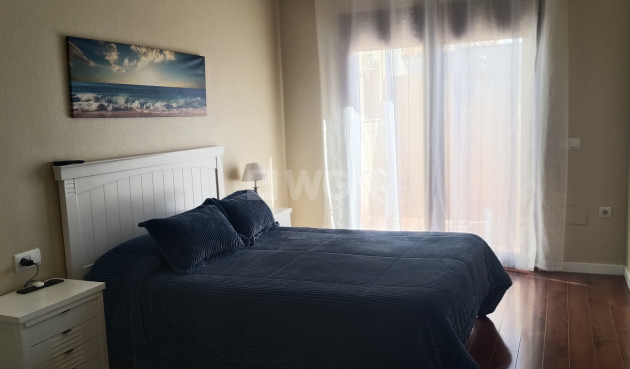 Odsprzedaż - Kamienica - Roldan - Inland