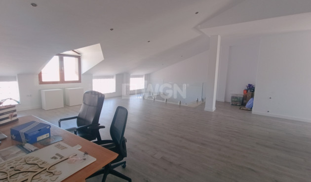 Odsprzedaż - Kamienica - Roldan - Inland