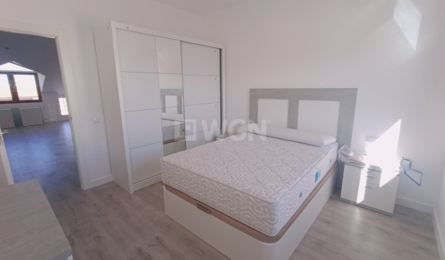 Odsprzedaż - Kamienica - Roldan - Inland