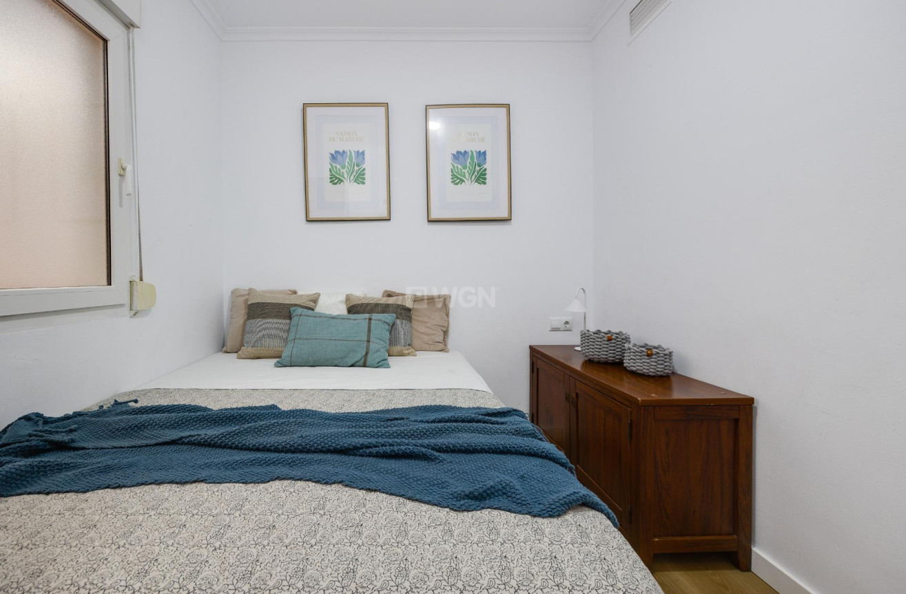 Resale - Apartment / flat - Torrevieja - Centro