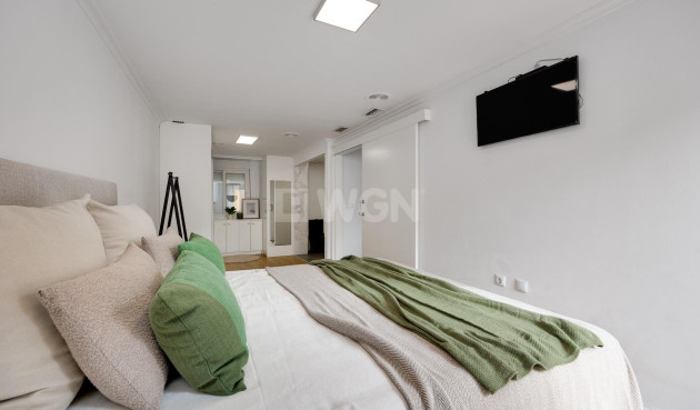 Resale - Apartment / flat - Torrevieja - Centro