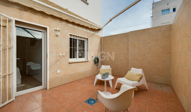 Resale - Apartment / flat - Torrevieja - Centro