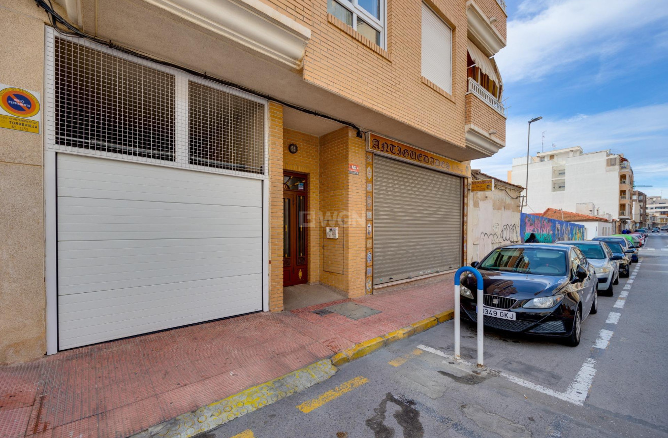 Resale - Apartment / flat - Torrevieja - Centro