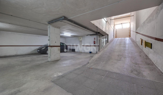 Resale - Apartment / flat - Torrevieja - Centro