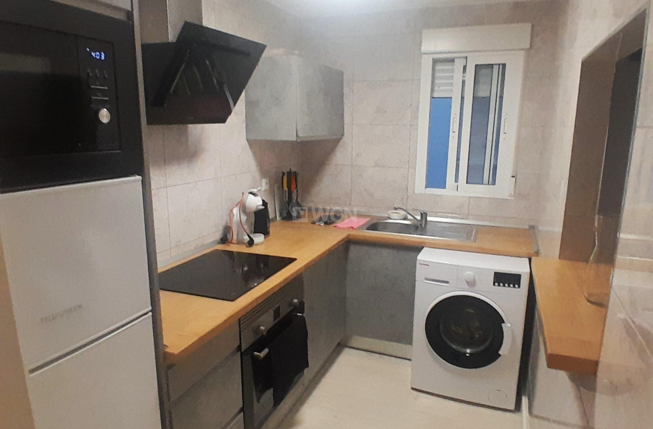 Resale - Apartment / flat - Torrevieja - Centro