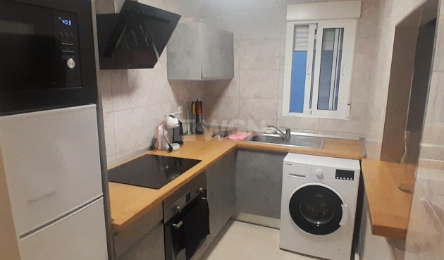 Resale - Apartment / flat - Torrevieja - Centro