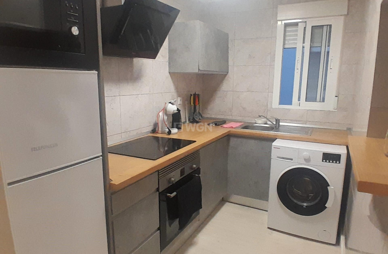 Resale - Apartment / flat - Torrevieja - Centro