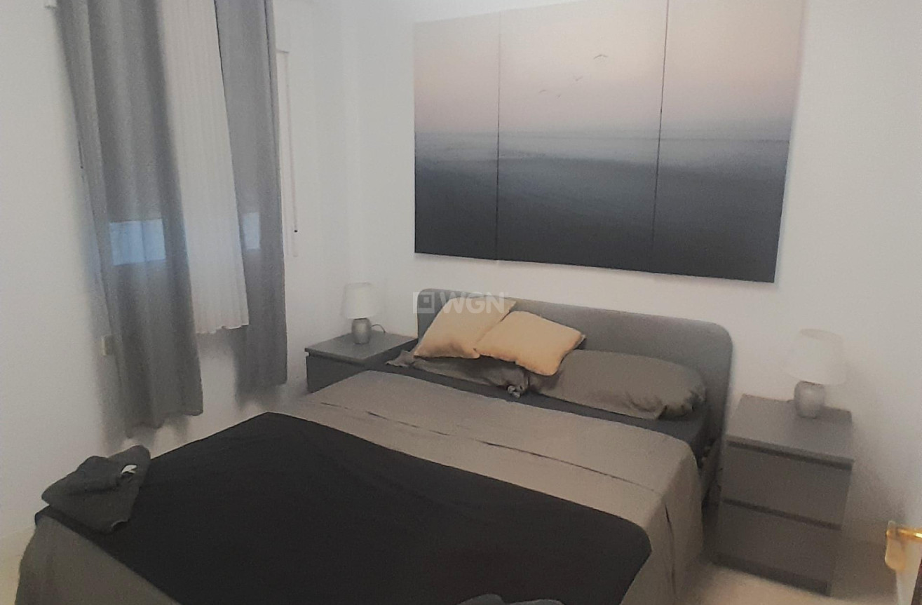 Resale - Apartment / flat - Torrevieja - Centro